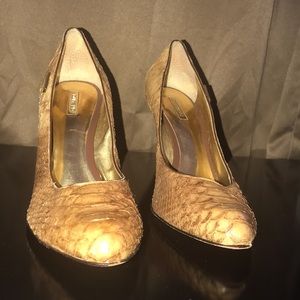 Dumond Heels